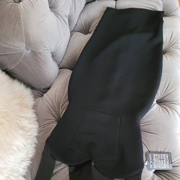 VICTORIA BECKHAM
Matte Crepe Cross Back Cami Fitted Dress. Size UK 6. - Picture 14 of 14